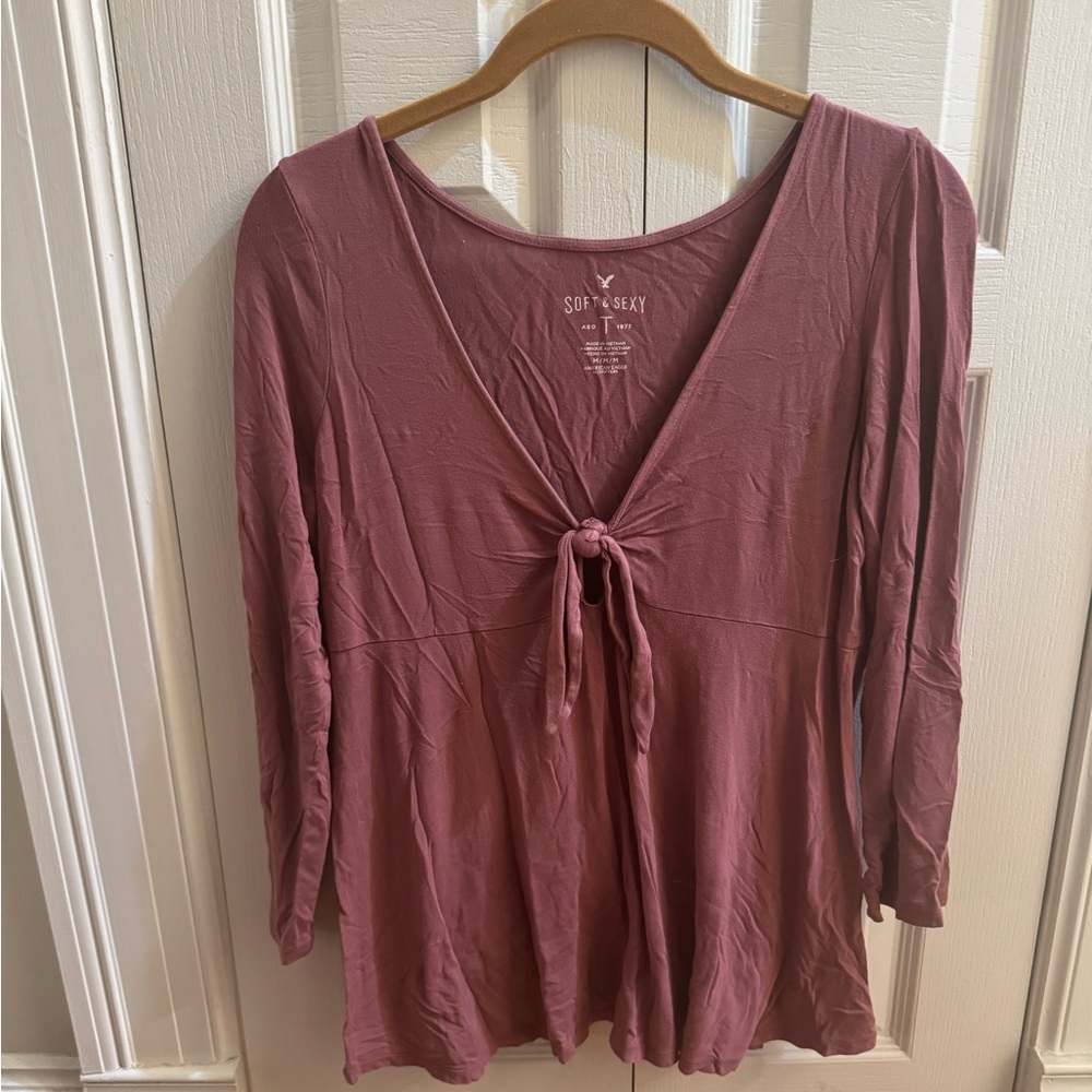 Quarter sleeve top